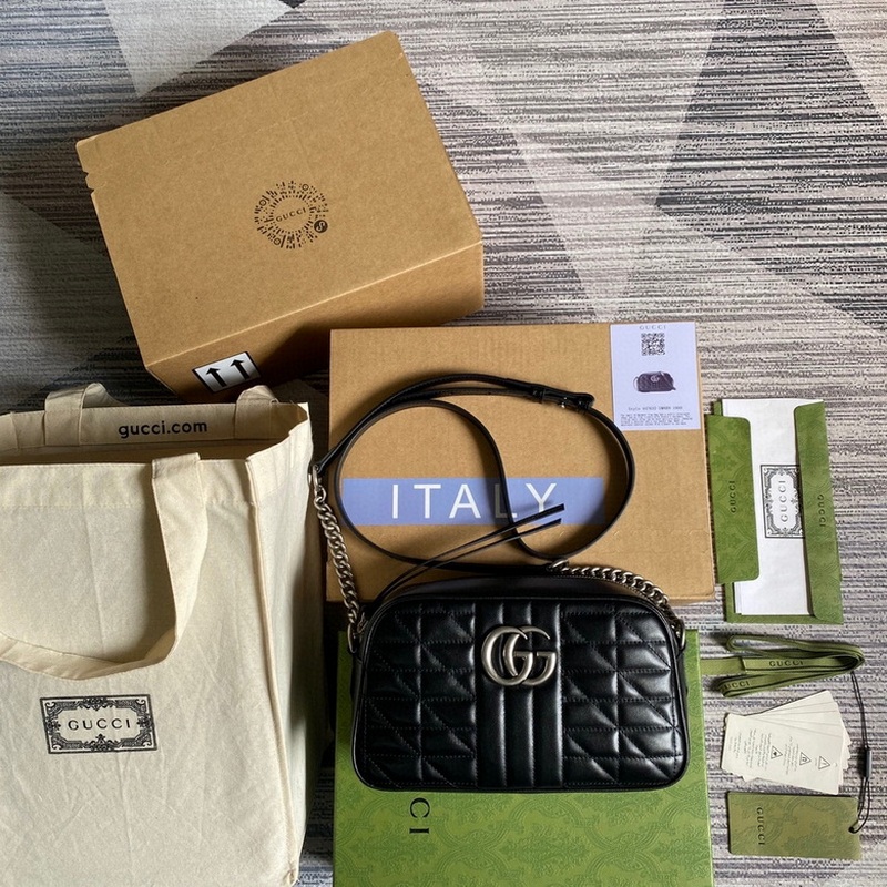 Gucci Handbags 602